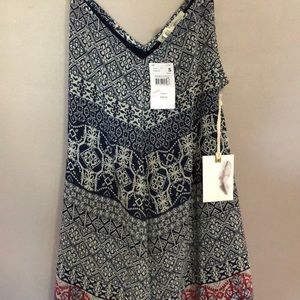 NWT Jessica Simpson for maternity boho top